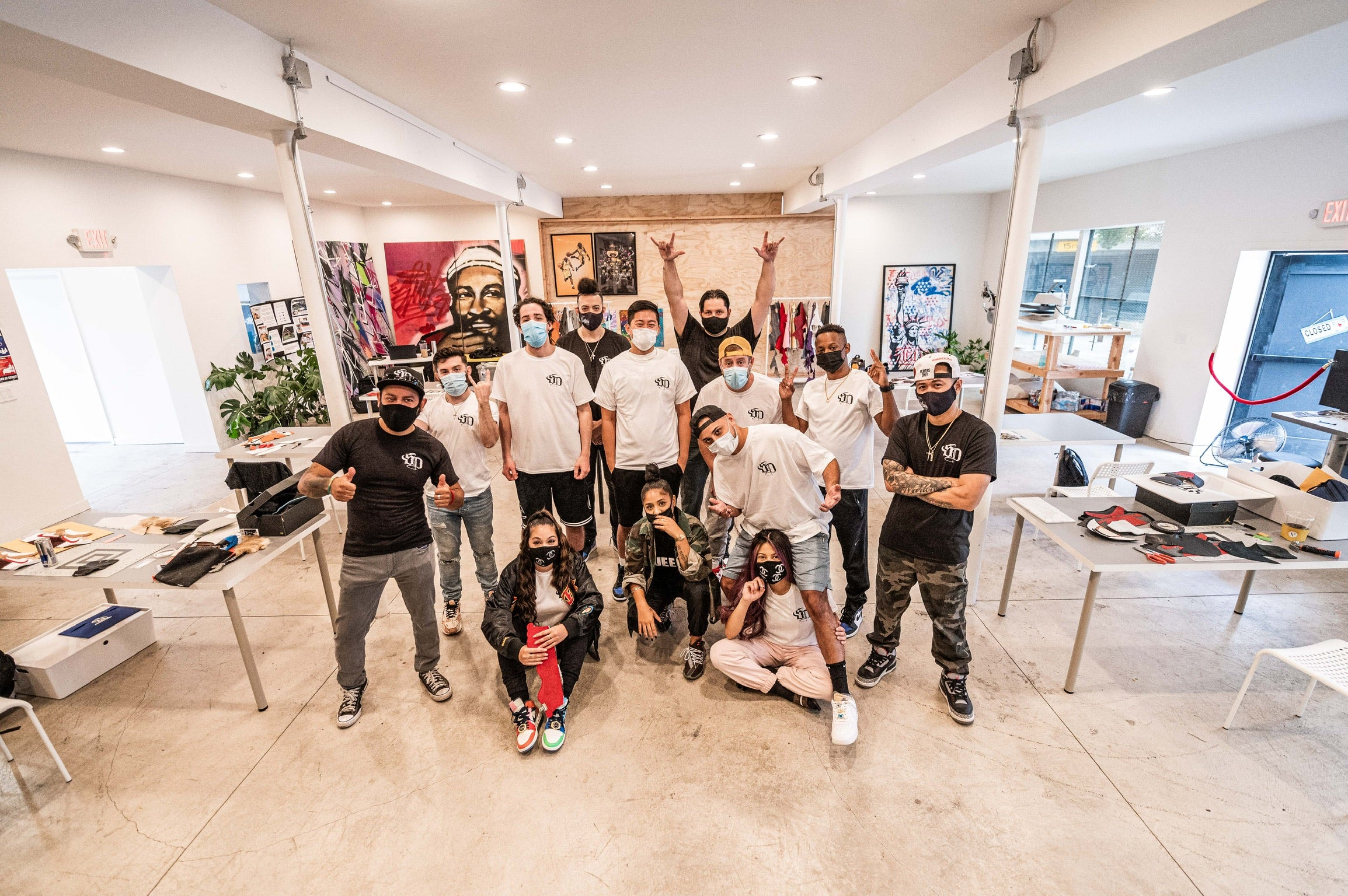 MERCHANDISE
